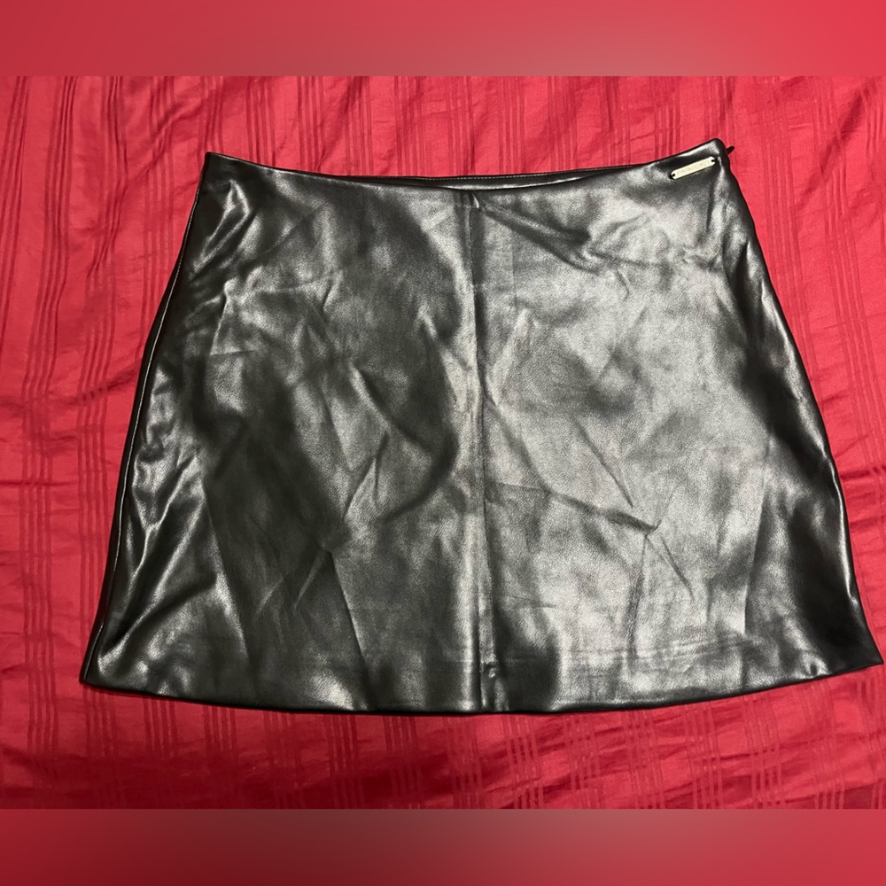 Fabletics - Vegan Leather - image 2